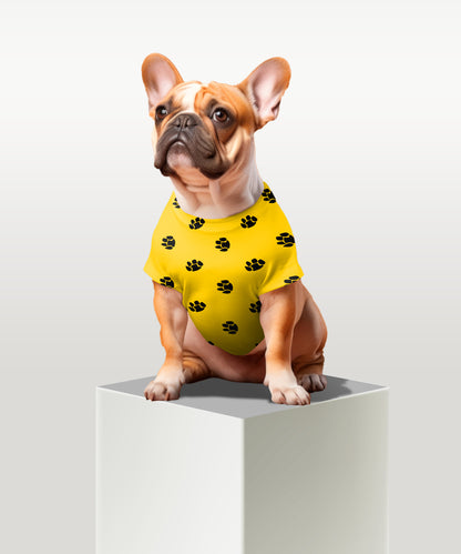 Twinning Men And   Dog T-shirt-Yellow
