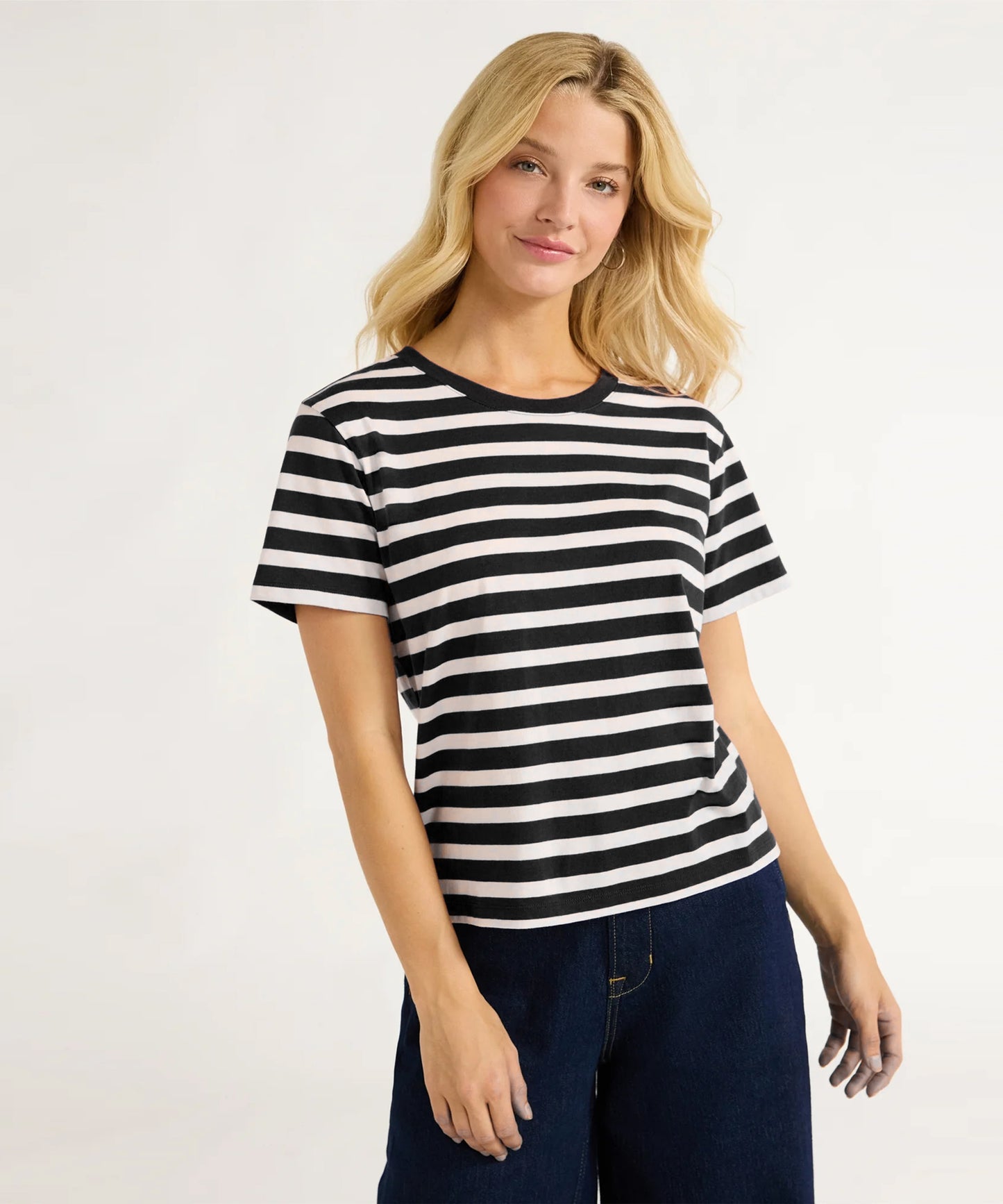 WomensT-shirt- Navy blue